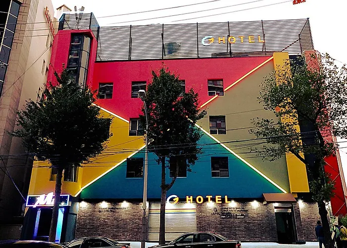 G Hotel