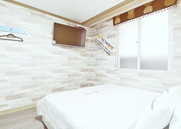 Hotel G